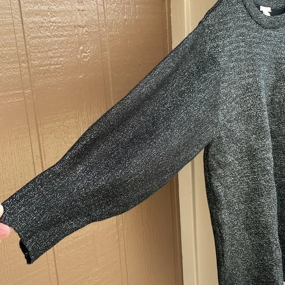 H&M Sweater Dress - Picture 4 of 6